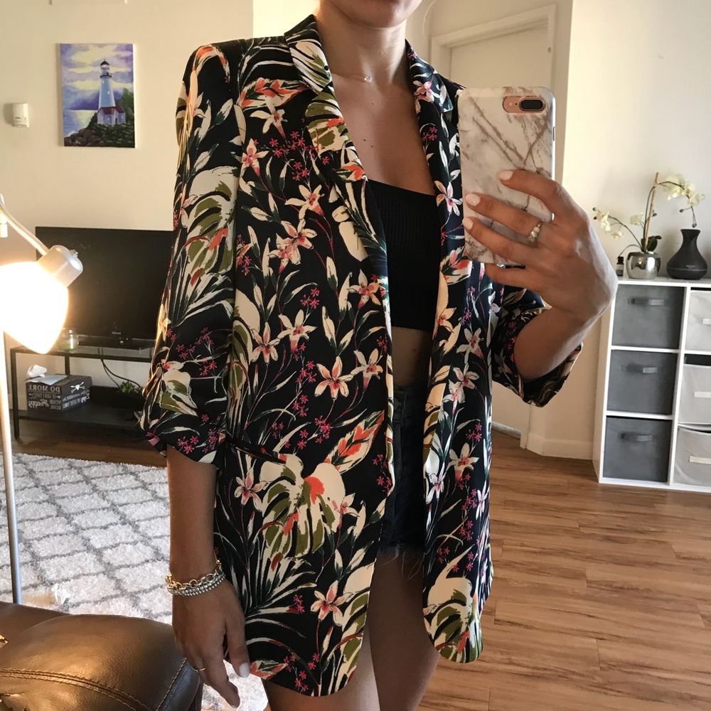ZARA / Dark Navy Floral Print Blazer S